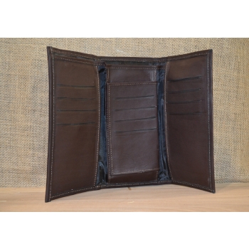 Portfel duży skórzany   ciemno brązowy z kwiatowym kolorowym haftem .